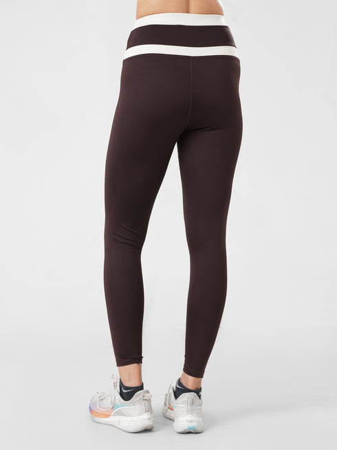 StrikeLine Training Legging in Brown